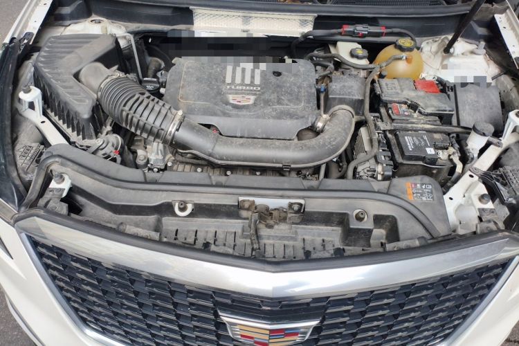 Used Cadillac XT5 2021 2.0T Four-Wheel Drive Luxury Version Engine Bay