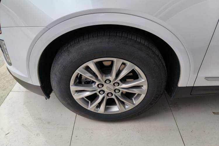Used Cadillac XT5 2021 2.0T Two-Wheel Drive Luxury Version Exterior 7