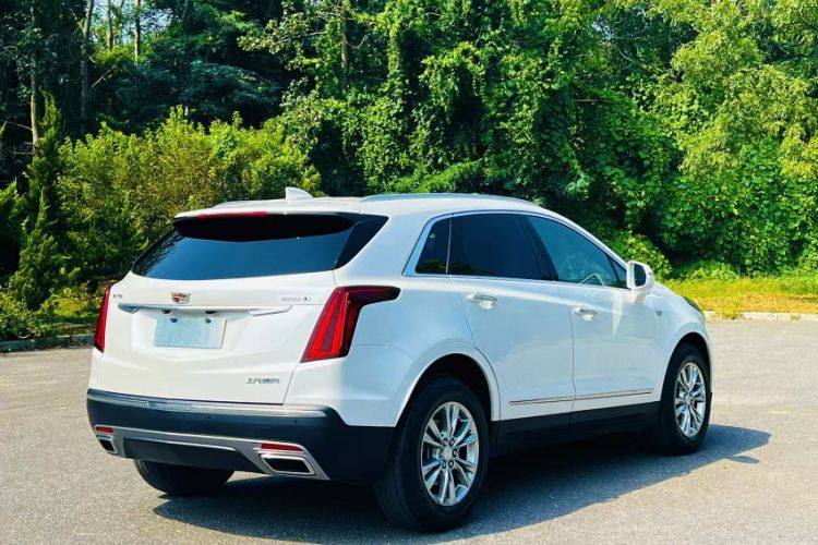 Used Cadillac XT5 2021 28T Luxury Model Exterior 7