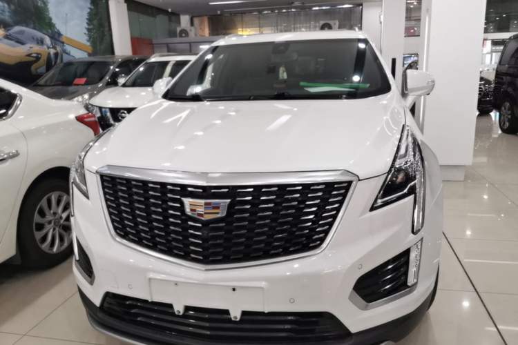 Used Cadillac XT5 2021 28T Luxury Model Front