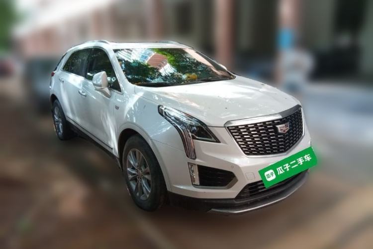 Used Cadillac XT5 2021 28T Luxury Model Front Right 45 Deg