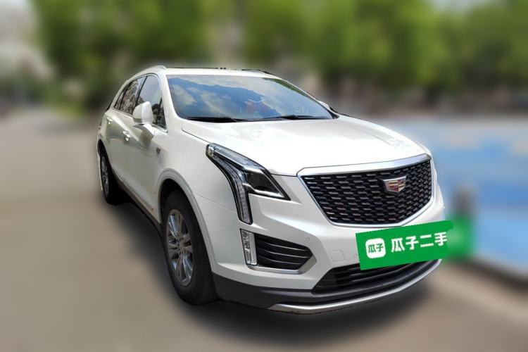 Used Cadillac XT5 2021 28T Luxury Model Front Right 45 Deg