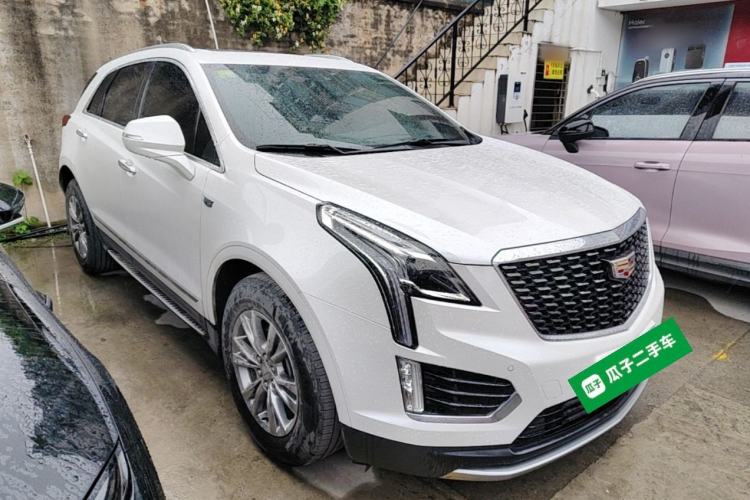 Used Cadillac XT5 2021 28T Four-Wheel Drive Luxury Version Front Right 45 Deg