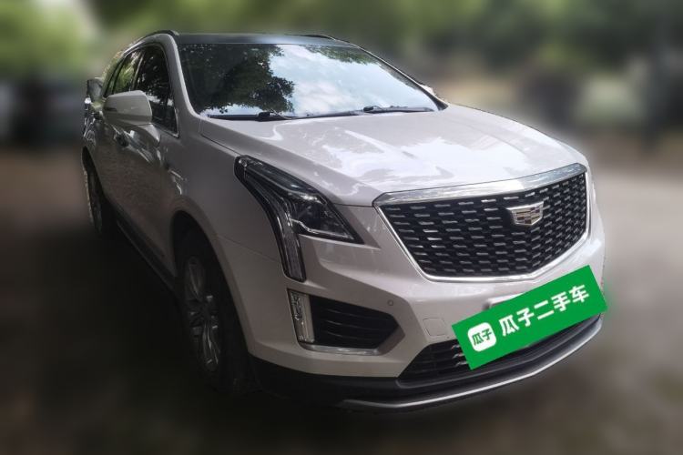 Used Cadillac XT5 2021 28T Luxury Model Front Right 45 Deg