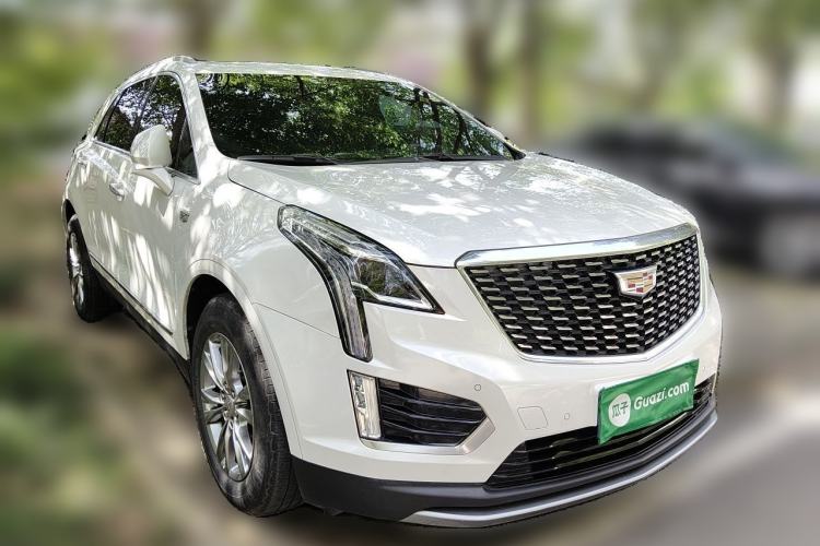 Used Cadillac XT5 2021 2.0T Two-Wheel Drive Luxury Version Front Right 45 Deg
