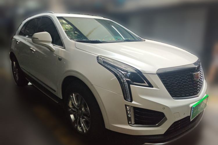 Used Cadillac XT5 2021 2.0T Four-Wheel Drive Luxury Version Front Right 45 Deg