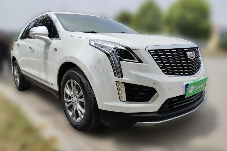 Used Cadillac XT5 2021 28T Luxury Model Front Right 45 Deg