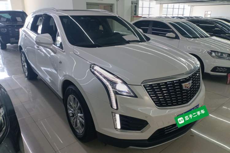 Used Cadillac XT5 2021 28T Luxury Model Front Right 45 Deg
