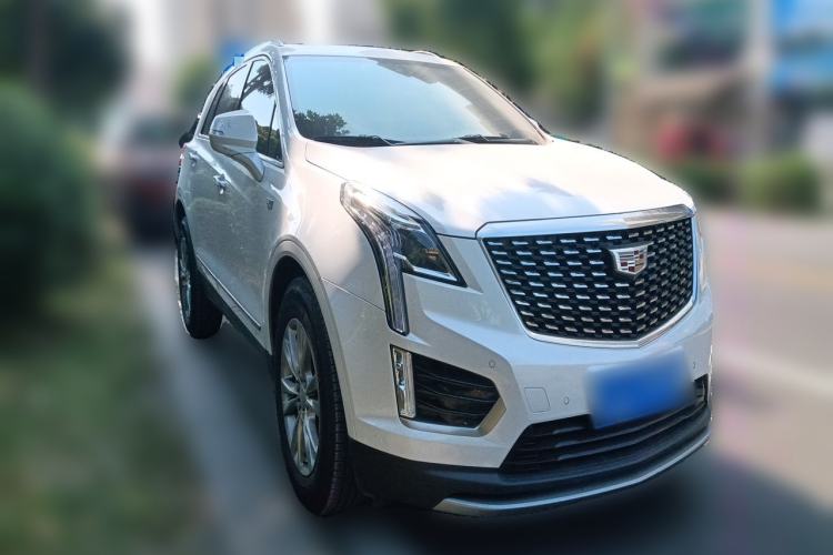 Used Cadillac XT5 2021 2.0T Four-Wheel Drive Luxury Version Front Right 45 Deg