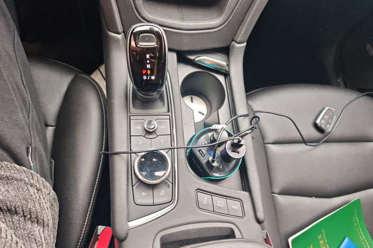 Used Cadillac XT5 2021 28T Luxury Model Gear Lever