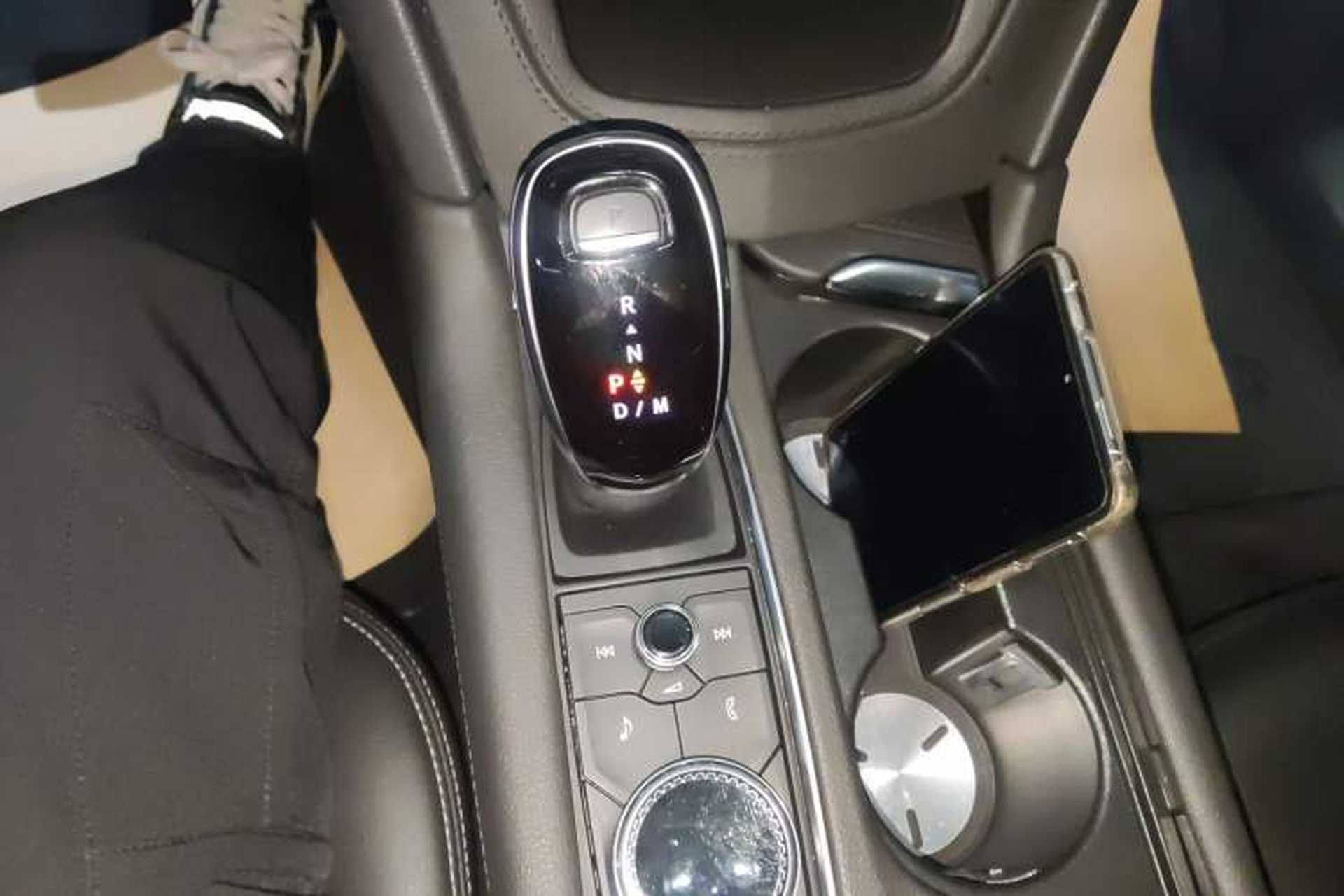Used Cadillac XT5 2021 2.0T Four-Wheel Drive Luxury Version Gear Lever