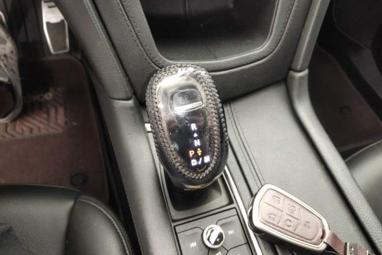 Used Cadillac XT5 2021 2.0T Four-Wheel Drive Luxury Version Gear Lever
