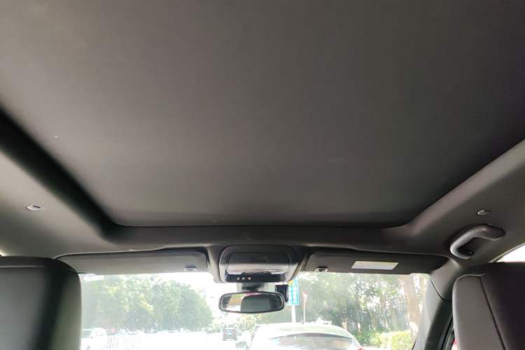 Used Cadillac XT5 2021 2.0T Two-Wheel Drive Luxury Version Headliner