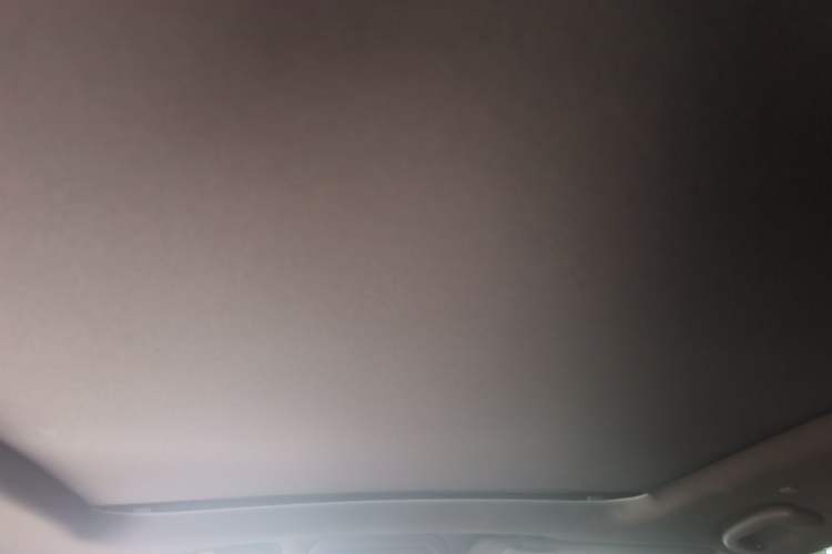 Used Cadillac XT5 2021 28T Luxury Model Headliner