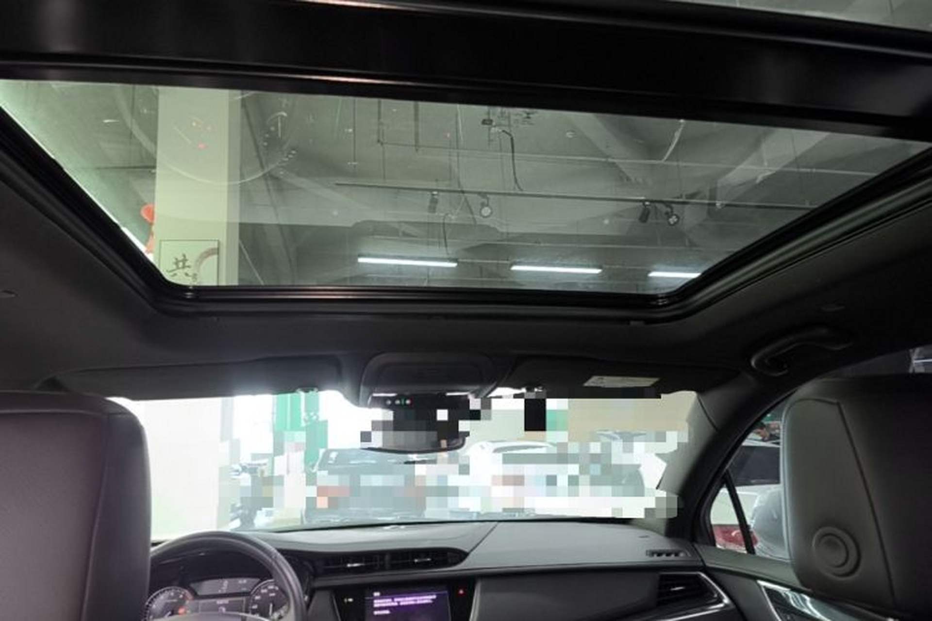 Used Cadillac XT5 2021 28T Four-Wheel Drive Luxury Version Headliner