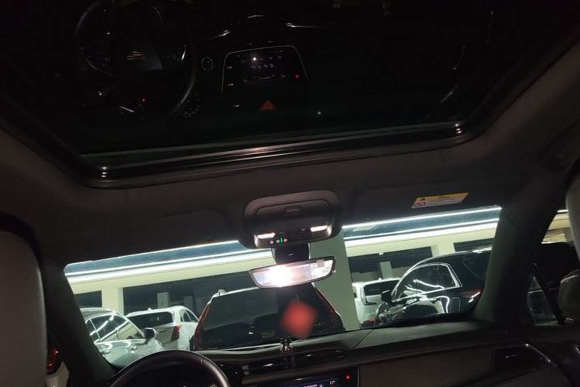 Used Cadillac XT5 2021 28T Luxury Model Headliner
