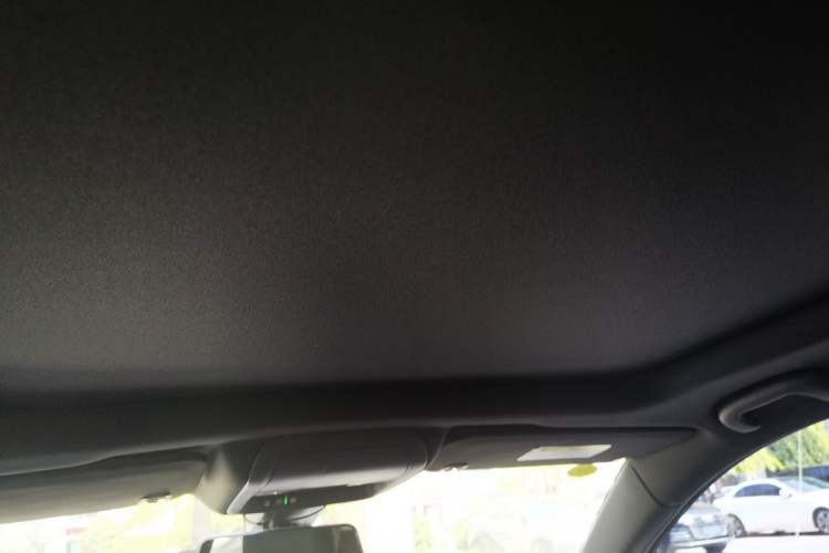 Used Cadillac XT5 2021 2.0T Four-Wheel Drive Luxury Version Headliner