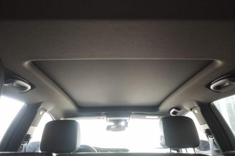 Used Cadillac XT5 2021 2.0T Four-Wheel Drive Luxury Version Headliner