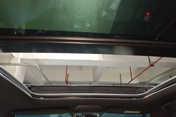 Used Cadillac XT5 2021 2.0T Four-Wheel Drive Luxury Version Headliner