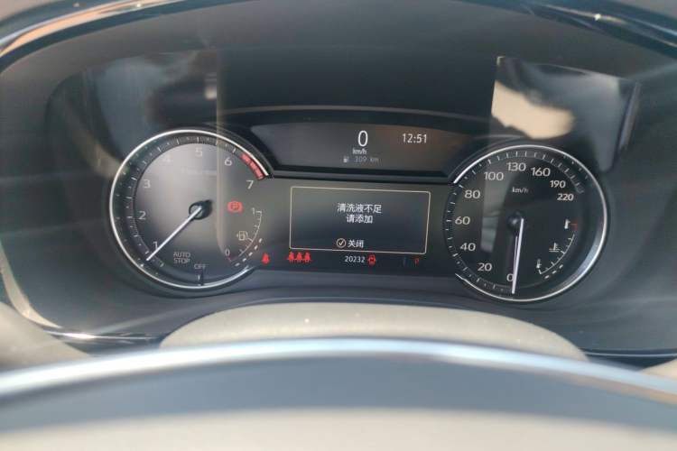 Used Cadillac XT5 2021 2.0T Two-Wheel Drive Luxury Version Instrument Cluster