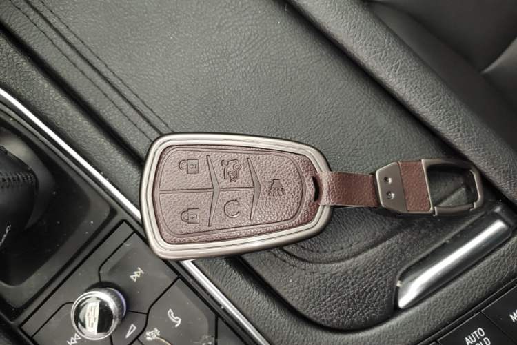 Used Cadillac XT5 2021 2.0T Four-Wheel Drive Luxury Version Interior 1
