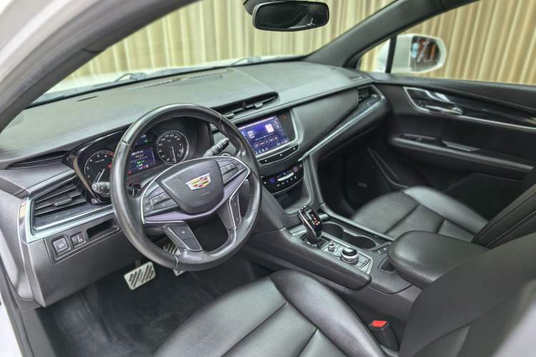 Used Cadillac XT5 2021 2.0T Four-Wheel Drive Luxury Version Interior 2