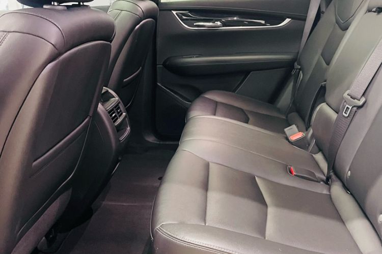 Used Cadillac XT5 2021 2.0T Two-Wheel Drive Luxury Version Interior 6