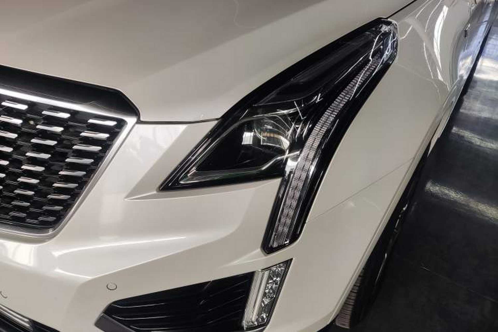 Used Cadillac XT5 2021 2.0T Four-Wheel Drive Luxury Version Left Front Headlight