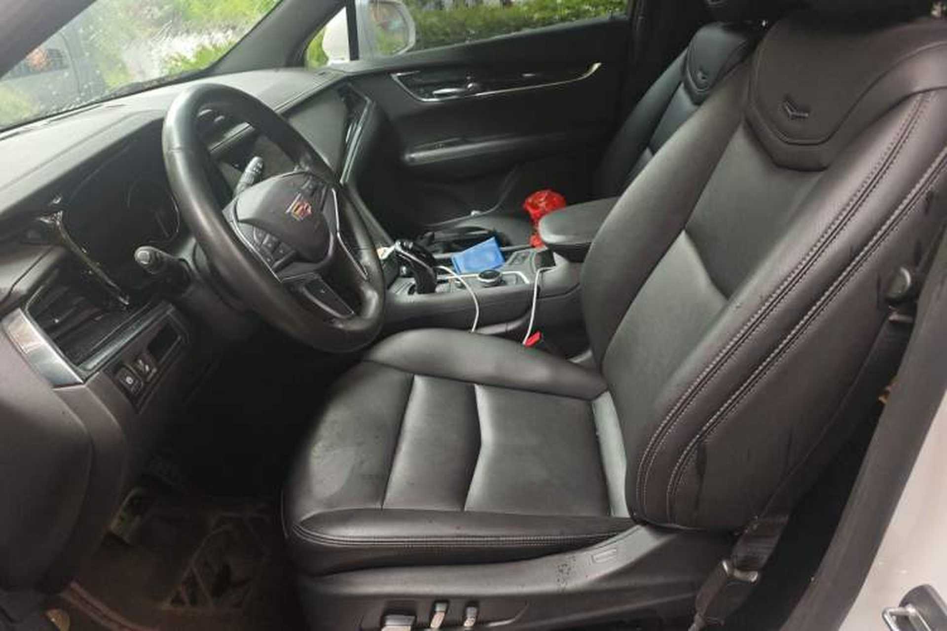 Used Cadillac XT5 2021 2.0T Two-Wheel Drive Luxury Version Left Front Seat