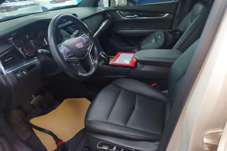 Used Cadillac XT5 2021 28T Four-Wheel Drive Luxury Version Left Front Seat