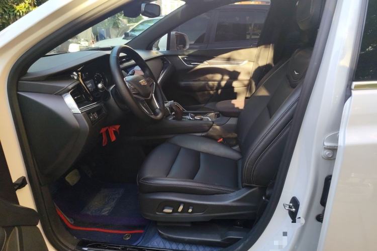 Used Cadillac XT5 2021 28T Four-Wheel Drive Luxury Version Left Front Seat