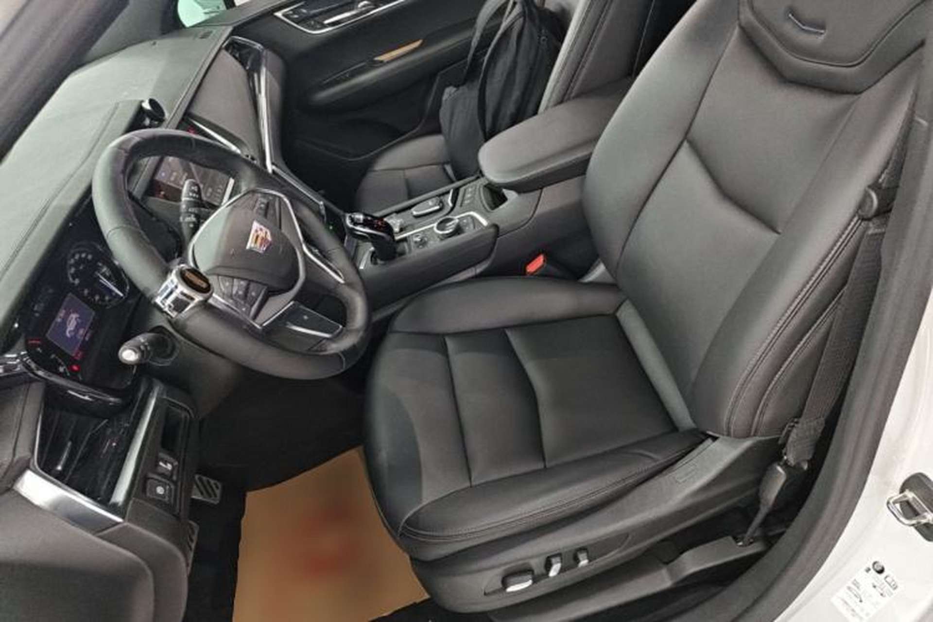 Used Cadillac XT5 2021 2.0T Two-Wheel Drive Luxury Version Left Front Seat