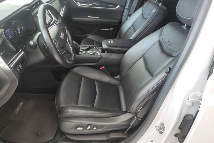 Used Cadillac XT5 2021 2.0T Four-Wheel Drive Luxury Version Left Front Seat