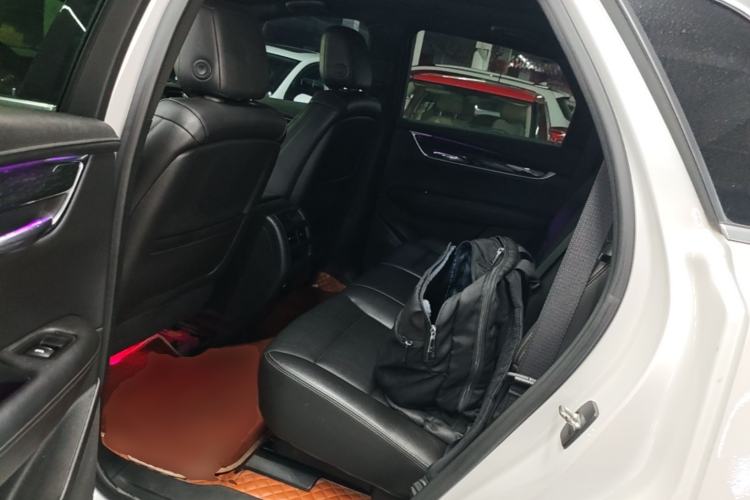 Used Cadillac XT5 2021 28T Luxury Model Left Rear Seat