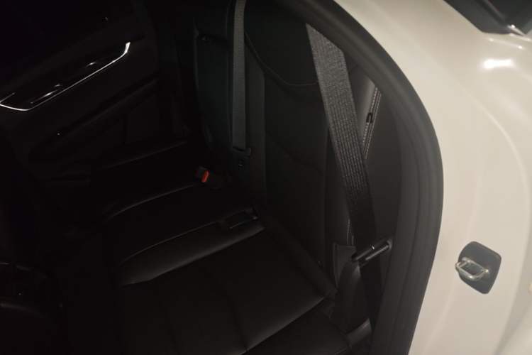 Used Cadillac XT5 2021 28T Luxury Model Left Rear Seat
