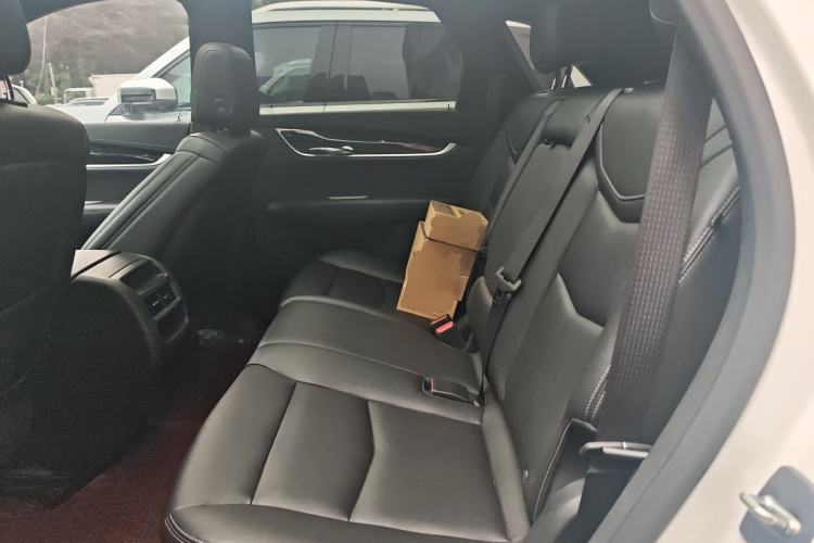 Used Cadillac XT5 2021 28T Luxury Model Left Rear Seat