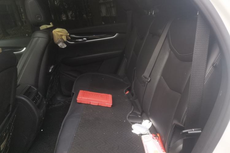 Used Cadillac XT5 2021 28T Luxury Model Left Rear Seat