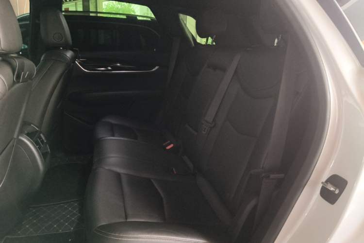 Used Cadillac XT5 2021 28T Luxury Model Left Rear Seat