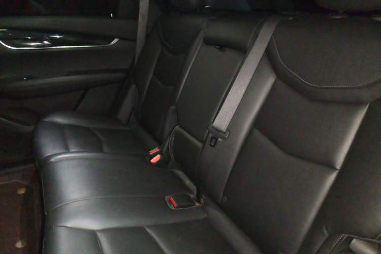 Used Cadillac XT5 2021 28T Luxury Model Left Rear Seat