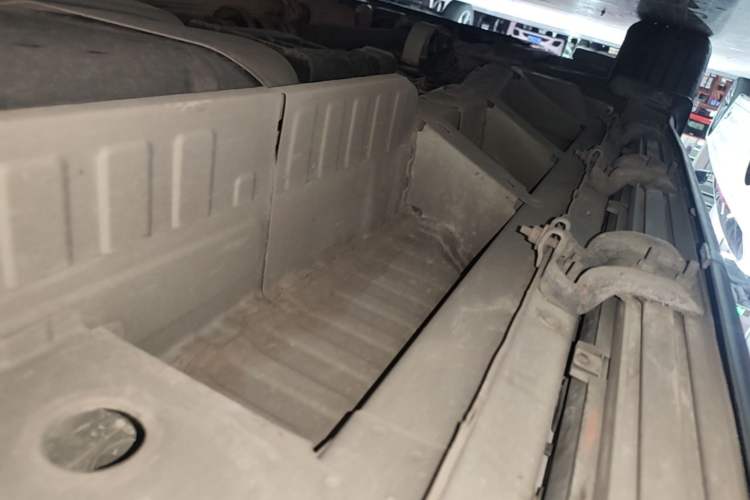 Used Cadillac XT5 2021 28T Four-Wheel Drive Leading Sport Model Left Side Sill