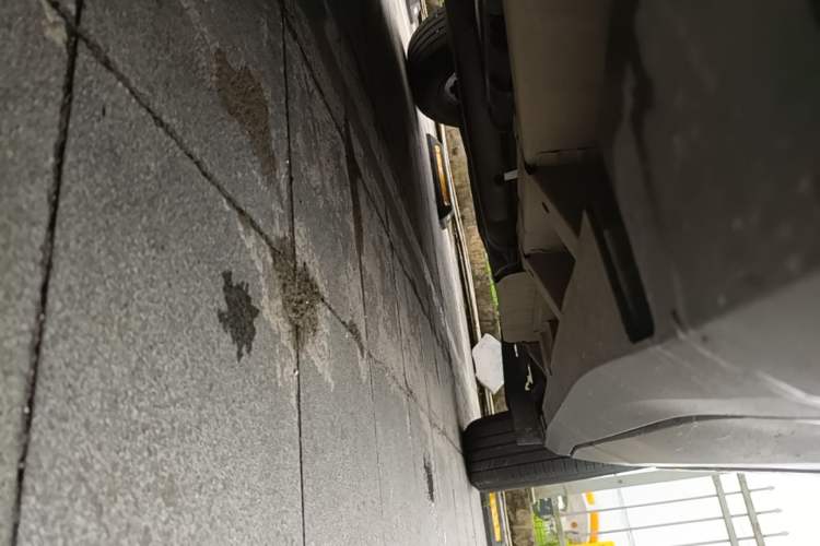 Used Cadillac XT5 2021 28T Luxury Model Left Side Sill