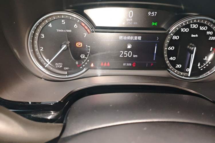 Used Cadillac XT5 2021 2.0T Two-Wheel Drive Luxury Version Odometer Close Up