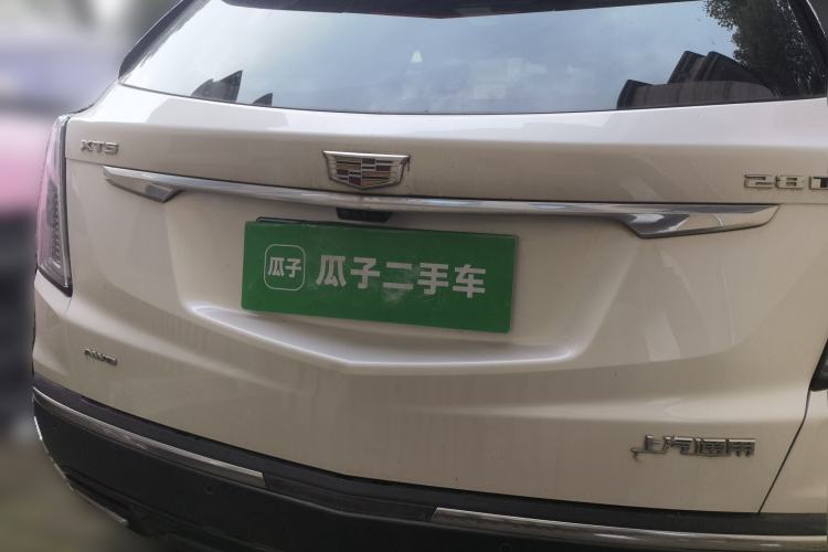 Used Cadillac XT5 2021 2.0T Four-Wheel-Drive Platinum Edition Rear