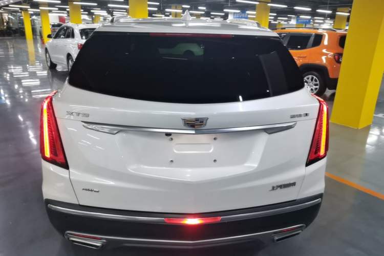 Used Cadillac XT5 2021 28T Four-Wheel Drive Luxury Version Rear