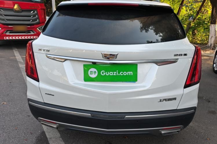 Used Cadillac XT5 2021 2.0T Four-Wheel Drive Luxury Version Rear