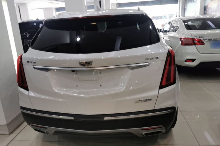 Used Cadillac XT5 2021 28T Luxury Model Rear