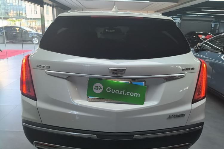 Used Cadillac XT5 2021 28T Luxury Model Rear