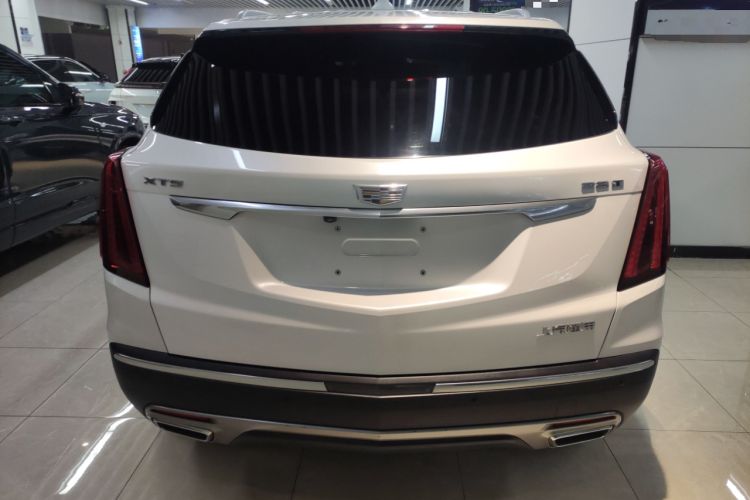 Used Cadillac XT5 2021 28T Luxury Model Rear