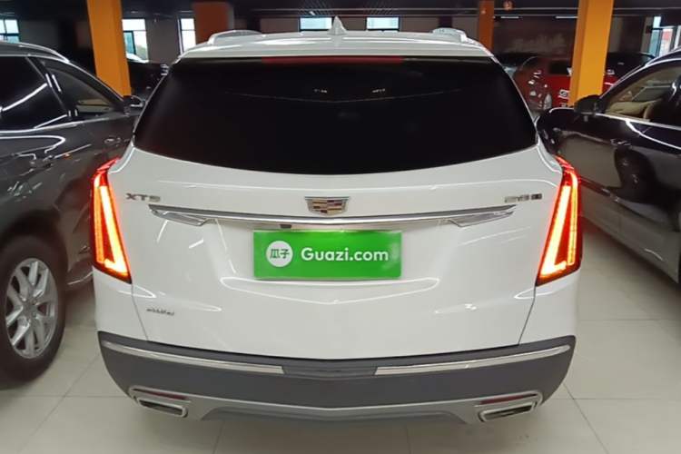 Used Cadillac XT5 2021 2.0T Four-Wheel Drive Luxury Version Rear