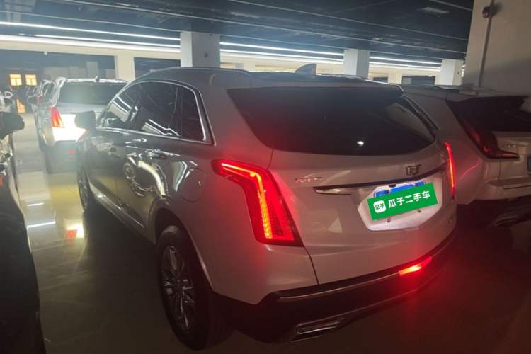 Used Cadillac XT5 2021 28T Luxury Model Rear Left 45 Deg